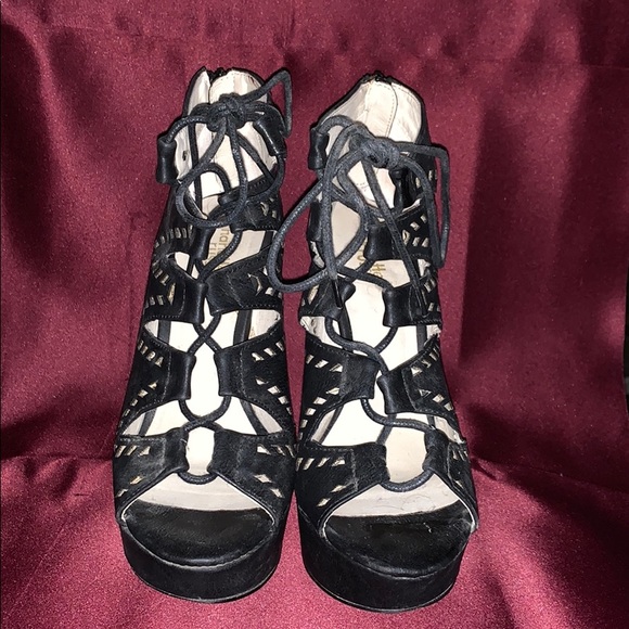 Lace Up Open Toe Bootie - Picture 2 of 6